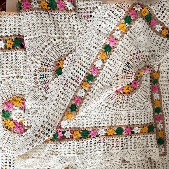 Vintage Crochet Massive Open Knit Table Cloth - Picture 3 of 8